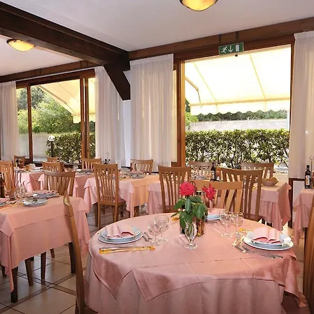 Hotel Lilly